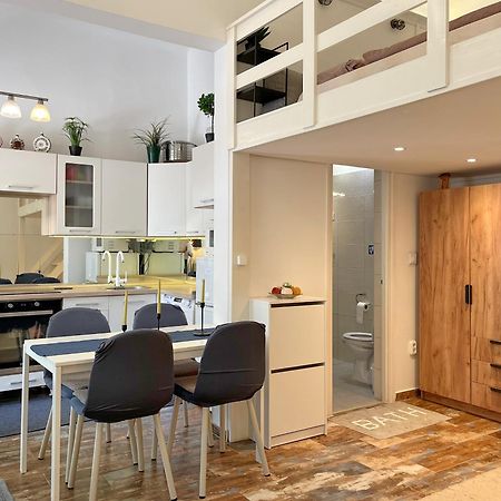 Апартаменты Brand New Garden Flat / Free Parking Будапешт Экстерьер фото
